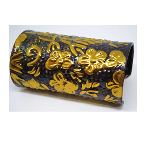 Bracelet en cuivre 2026 pour festival, gravé motif Arbre de Noël Nebraska et Père Noël, léger, avec fermoir massif en relief, bijou - Product Image 1