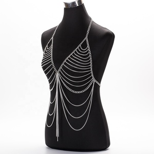Novo Conjunto de Joias Corporais <span class=keywords><strong>Sexy</strong></span> com Correntes para Mulheres, Sutiã de Correntes Douradas com Borlas e Múltiplas Camadas, Acessório de Peito para Festas e Beleza - Product Image 5