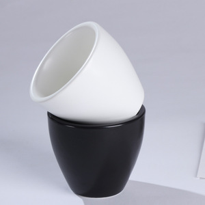 Maceta de Cerámica Negra y Blanca de Color Sólido, Decoración para el Hogar, Maceta para Plantas de Interior, Diseño Moderno y Minimalista - Product Image 3