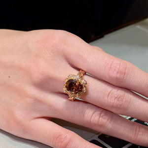 YL Hot Light Luxury Palace Style Brown Fragrant Betel Nut Copper Gold Plated High-end Elegant Women's Index Finger Ring - Product Image 2