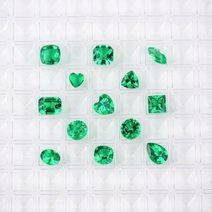 Trillion Lab Grown Fancy Vivid Green VS1 EX Corte Pulido Dureza 10/10 Certificado IGI para Fabricación de Joyas - Product Image 4