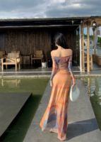 Robe imprimée tie-dye effet coucher de soleil - Élégante et stylée, coupe parfaite et flatte la silhouette, une robe idéale pour l'été et les vacances.