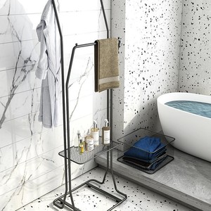 Étagère de rangement de salle de bain Yuka avec étagères, porte-serviettes d'angle autoportant pour côté baignoire ou douche - Product Image 5