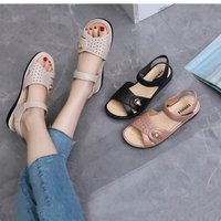 Sandales Décontractées Tendance pour Femme : Chaussures de Maman Durables à Semelle Souple, Respirantes et Perforées pour Toutes Saisons