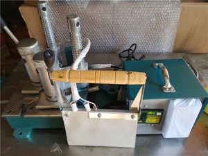 Machine à souder les coins par perforation <span class=keywords><strong>pour</strong></span> la fabrication de fenêtres et de portes en <span class=keywords><strong>PVC</strong></span> - Product Image 6