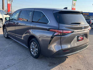 Venta al por Mayor de Minivans Usadas Baratas, Libres de Accidentes, Modelo 2022, LE, 5 Pasajeros, 4 Puertas, Cuero Oscuro, Cámara Trasera - Product Image 3