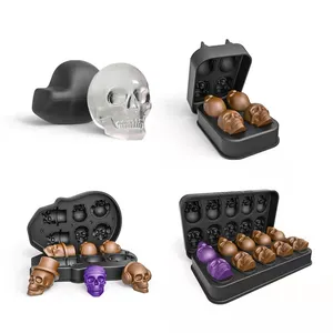 Hot Sale New Style 6 Cavities Skull Ice Cube Tray Chocolate Pastry Making Whisky Ice Hockey Ice Silicone Mold