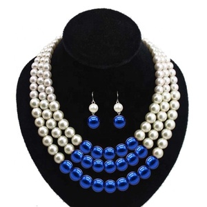 Set <span class=keywords><strong>di</strong></span> Gioielli Personalizzabile in Qualsiasi Colore, Collana <span class=keywords><strong>di</strong></span> Perle a 3 Strati e Orecchini, Disponibile in Diversi Colori, Accessorio <span class=keywords><strong>di</strong></span> Gioielleria con Perle per Donna - Product Image 5