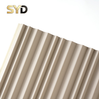 Panneau mural WPC intérieur, panneau composite bois-plastique, panneau mural WPC, grain de bois 3D pour la rénovation de bureaux commerciaux