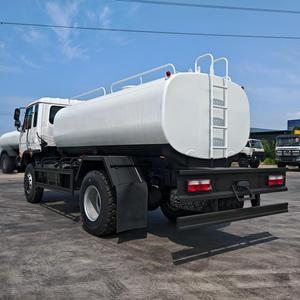 Camión Cisterna Dongfeng Cummins <span class=keywords><strong>de</strong></span> 170 HP 4x4, Camión Cisterna para Riego, Vehículo <span class=keywords><strong>de</strong></span> Transporte <span class=keywords><strong>de</strong></span> <span class=keywords><strong>Agua</strong></span> - Product Image 4