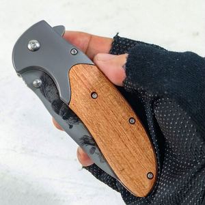 Couteau de camping tactique pliable en acier inoxydable imprimé en 3D sur mesure OEM avec lame tranchante et manche en bois - Product Image 6