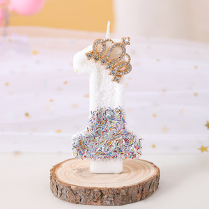 Vendita all'Ingrosso di Decorazioni per Torte con Corone Eleganti, Candele Numeriche per Matrimoni, Feste di Natale e Compleanni, Direttamente dalla Fabbrica - Product Image 2