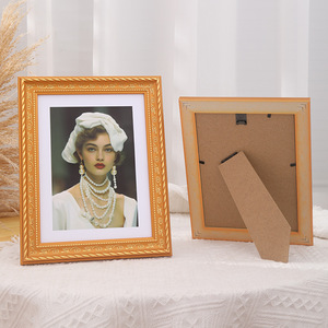 <span class=keywords><strong>Cadre</strong></span> <span class=keywords><strong>photo</strong></span> en plastique doré de style européen classique, vente en gros, taille 5x6x8"A4, décoration murale pour mariage - Product Image 6