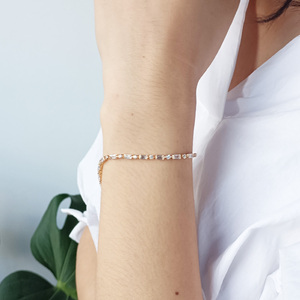 Pulsera de Cadena de Mano Chapada en Oro de 16K con Circonitas Cúbicas, Diseño Geométrico Clásico, Ajustable, para Mujeres y Hombres, Ideal para Regalo - Product Image 5