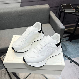 Zapatillas deportivas casuales de cuero con cordones y suela gruesa estilo retro para hombre Alexander - Product Image 1