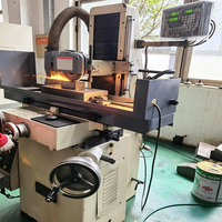 Polisseuse cylindrique à refroidissement intégré pour dissipation thermique, idéale pour le meulage continu de pièces d'arbre à haute dureté