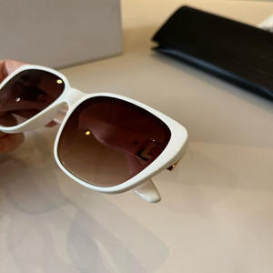 Lunettes de soleil rétro œil de chat pour femmes, nouvelles lunettes de soleil rondes avec une sensation haut de gamme - Product Image 1