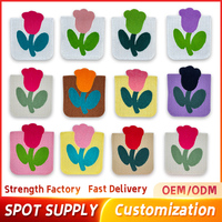 Broderie à la main, fleur de tulipe brodée pour poche, version alternative en tissu crocheté à la main pour vêtements brodés.