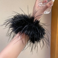 Chouchou pour cheveux extra large pour femmes - Élégant élastique à cheveux avec pompon moelleux, bandeaux de luxe pour l'automne/hiver
