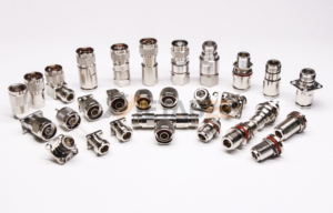 Conector N Hembra de Ángulo Recto con Brida de 4 Orificios, 11GHz 50 Ohm, Bajo <span class=keywords><strong>PIM</strong></span>, Latón Tri-Metálico, Conector N de 90 Grados para PCB, Receptáculo RF - Product Image 4