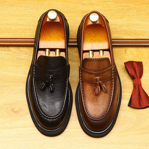 รองเท้าหนังผู้ชายสไตล์อังกฤษแบบสวม  งานแฮนด์เมดเย็บแบบ Goodyear  หนังม้า ระบายอากาศได้ดี น้ำหนักเบา  สำหรับฤดูใบไม้ร่วง  หรูหรา - Product Image 3