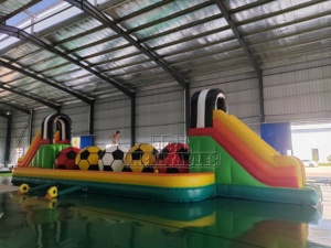 Pista <span class=keywords><strong>de</strong></span> Obstáculos Inflable Comercial con Bolas Gigantes, Juego Interactivo <span class=keywords><strong>de</strong></span> Desafío Wipeout para Alquiler en Eventos y Fiestas - Product Image 2