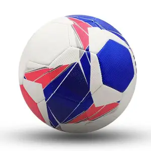 도매 중국 공장 뜨거운 판매 5 # 축구 기계 공장 가격으로 야외 게임을위한 스티치 pu 재료