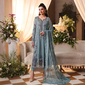 Élégante Robe Anarkali Longue en Soie Brodé Bleu pour Femme, Style Indien et Pakistanais, Robe de Mariage, Coupe Classique, Taille Adulte - Product Image 1