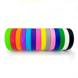 Custom Imprint Rubber Bracelets Glowing In Dark Debossed Embossed Soft Sports Silicone Wristband