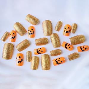 Uñas Postizas de Halloween Estilo Europeo y Americano, Diseño de Calabaza Dorada con Armadura, Brillantes, Hechas a Mano, con Diseño de Dibujos Animados - Product Image 2
