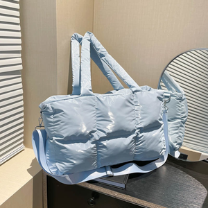 Sac à main matelassé polyvalent pour femme, réglable, à porter à l'épaule ou en bandoulière, type cabas - Product Image 1