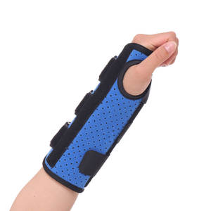 Support et protection pour attelle de poignet du canal carpien avec accolades en alliage d'aluminium pour les blessures au poignet et la correction des fractures - Product Image 6
