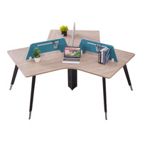 Postes de travail modernes et minimalistes en bois triangulaires personnalisables pour 6/8 personnes, bureau avec écran de séparation et ensemble de chaises d'ordinateur