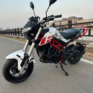 <span class=keywords><strong>Benelli</strong></span> <span class=keywords><strong>TNT</strong></span> 125 Moto Stradale - Raffreddata ad Aria, Resistente e Personalizzabile per il Tempo Libero, Velocità Massima >80km/h, Moto a Benzina - Product Image 2