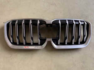 <span class=keywords><strong>Grille</strong></span> de <span class=keywords><strong>radiateur</strong></span> avant en nickel chromé de haute qualité avec trou ACC pour BMW X1 2024 - Product Image 2