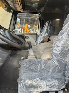 Camion malaxeur à béton CNHTC SINOTRUK HOWO d'occasion – Prix compétitif, grande capacité, malaxeur fiable pour le marché international - Product Image 6