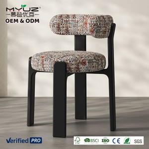 <span class=keywords><strong>Chaise</strong></span> de salle à manger MYUZ OEM 2026 en bois massif et tissu, style <span class=keywords><strong>scandinave</strong></span> de luxe léger, design Mid-Century, pour hôtel et maison - Product Image 1