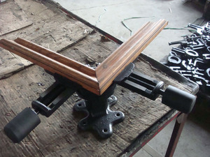 Tornillo de Banco de inglete de marco de carpintería esencial de alta calidad - Product Image 2