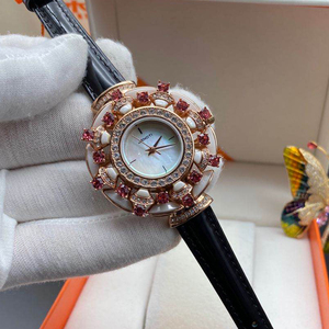 Montres à quartz luxueuses pour femmes profilées ensemble de diamants artisanat temps précis accessoires décoratifs fenêtre de cadran en cristal - Product Image 1