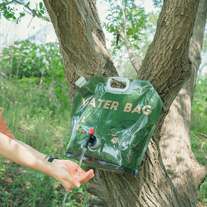 Cấp thực phẩm nước Jug 2 gallon ráp nước <span class=keywords><strong>container</strong></span> với cái vòi nước cho cắm trại nước giải khát gấp nước lưu trữ túi - Product Image 1