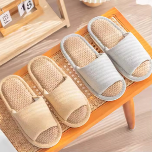 Chaussons légers et écologiques en coton avec doublure en peluche antidérapants pour hommes et femmes, toutes saisons, personnalisables - Product Image 5
