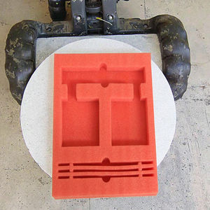 للبيع بالجملة مادة مخصصة من مواد التبطين الواقية القابلة للتحلل الحيوي إسفنج فوم EPE للإدخال العازلة للنقل - Product Image 6