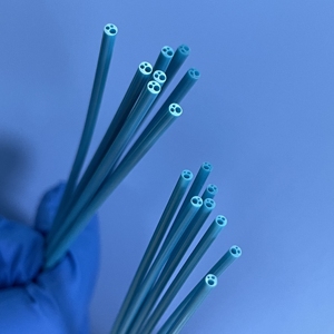 <span class=keywords><strong>Medical</strong></span> Grade PEBAX desenhado para baixo diâmetro três lúmen tubulação usada para remoção pedras biliares - Product Image 1