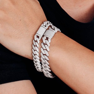 Bracelet cubain en moissanite avec bijoux VVS pour hommes et femmes, idéal pour les fêtes et le streetwear - Product Image 3