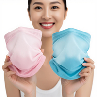 Una Variedad de Estilos Modernos, una Mascarilla Facial Cálida y que Cambia de Color que Encanta a los Jóvenes