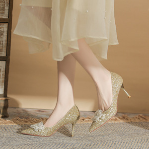 Zapatos de Tacón Alto con Lentejuelas Bordadas y Flores, Estilo Clásico para Eventos Nupciales - Product Image 2