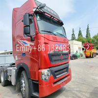 Howo 6x4 Tracteur Cheval Camions 2016 Année Utilisé Sinotruk LHD RHD 371 380 400 HP Remorque de remorquage Tête de camion