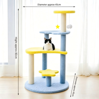 Arbre à chat multi-niveaux avec griffoir en sisal, jouet suspendu, plateforme en peluche douce et plateau en MDF pour chats d'intérieur