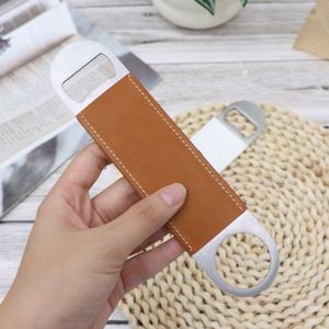 Botella Personalizada con Estuche de Cuero, Abridor de Botellas con Texto Personalizado, Regalos Promocionales para Bodas, Fiestas, Bares - Product Image 5