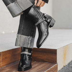 Jeans <span class=keywords><strong>Chelsea</strong></span> en cuir de haute qualité, botte coupée, chaussures <span class=keywords><strong>punk</strong></span> de design de mode à bout pointu et boucle noire pour hommes, chaussures personnalisées en usine OEM - Product Image 4